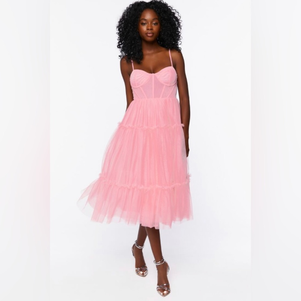 Forever 21 Pink Sweetheart Neckline Mesh Dress